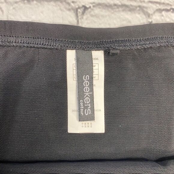 Seekers Contour Black High Waist‎ Plus Swim Bottom - Picture 2 of 7